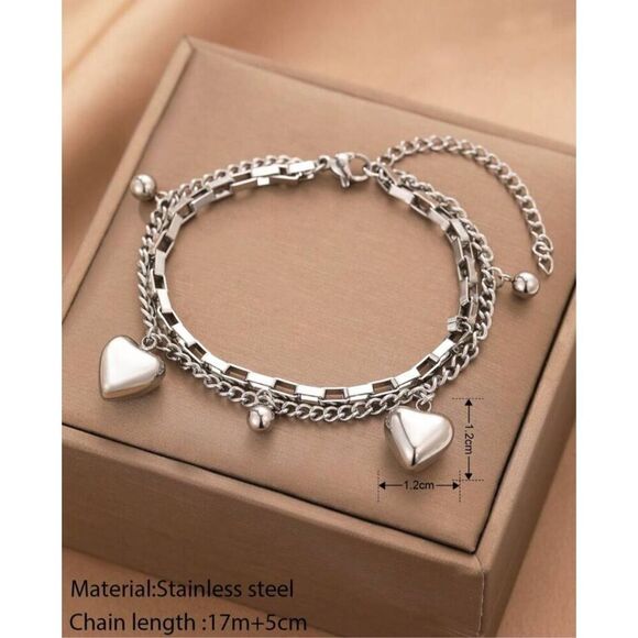 Heart Charm Bracelet - Picture 4 of 5